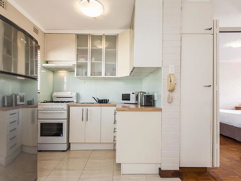 Rosalie 35 - New Castle Holiday 11