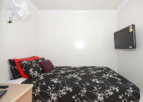 Meekatharra Accommodation Centre - New Castle Holiday 8