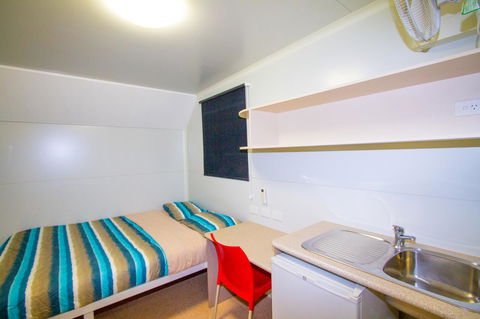 Meekatharra Accommodation Centre - New Castle Holiday 21