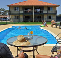 Pinnacles Edge Resort - New Castle Holiday