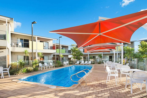 Onslow Beach Resort - New Castle Holiday 21