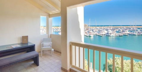 The Marina Hotel - Mindarie - New Castle Holiday 9