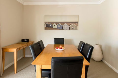 The Marina Hotel - Mindarie - New Castle Holiday 25