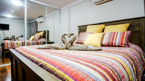 Mullaloo B & B - New Castle Holiday 27