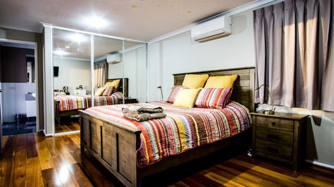 Mullaloo B & B - New Castle Holiday 21