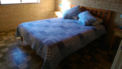 Kestrel Chalets - New Castle Holiday 7