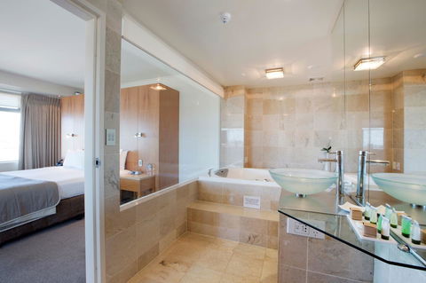 Gateway Hotel By Nightcap Plus - New Castle Holiday 31