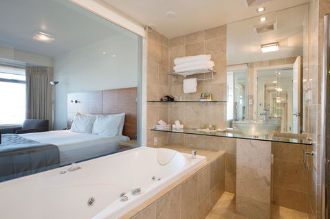 Gateway Hotel By Nightcap Plus - New Castle Holiday 5
