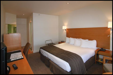 Gateway Hotel By Nightcap Plus - New Castle Holiday 21