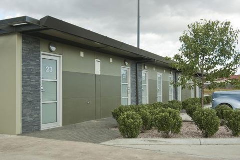 Brighton Hotel Motel - New Castle Holiday 14