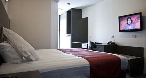 Brighton Hotel Motel - New Castle Holiday 9