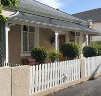 Arendon Cottage - New Castle Holiday