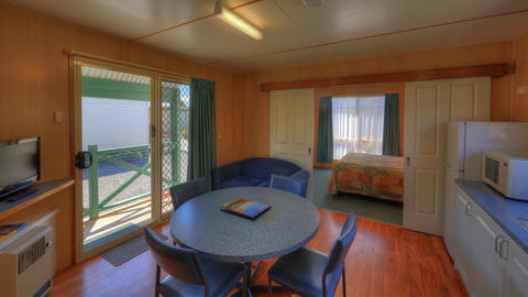 Bicheno Cabin Park - New Castle Holiday 19