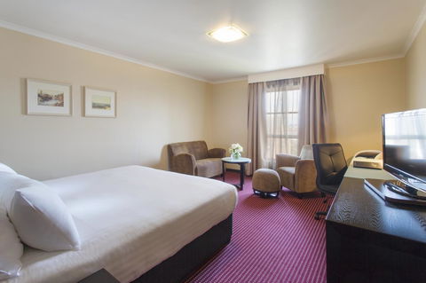 Hotel Grand Chancellor Launceston - New Castle Holiday 4