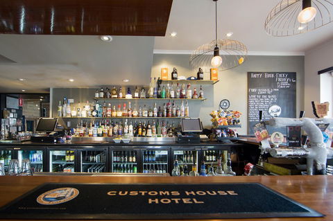 Customs House Hotel - New Castle Holiday 33