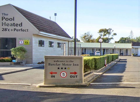 Barclay Motor Inn - New Castle Holiday 9