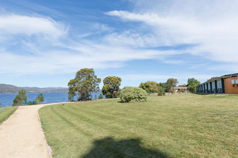 Riverfront Motel & Villas - New Castle Holiday 3