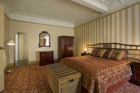 Hadley\'s Orient Hotel - New Castle Holiday 25
