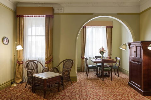 Hadley\'s Orient Hotel - New Castle Holiday 23