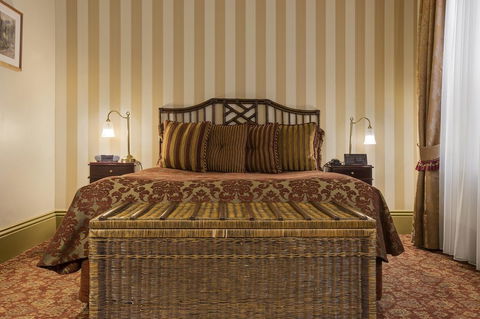 Hadley\'s Orient Hotel - New Castle Holiday 30
