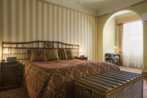Hadley\'s Orient Hotel - New Castle Holiday 27