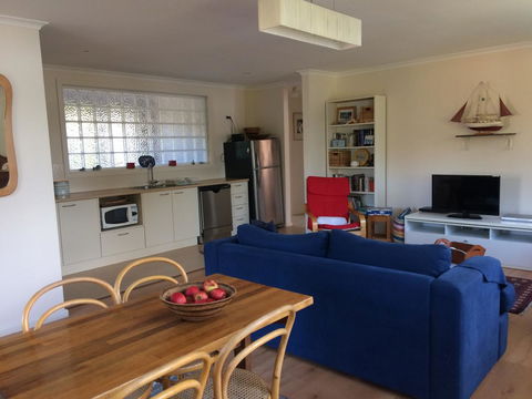 Anchorage Waterfront Retreat - New Castle Holiday 5
