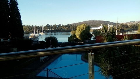 Waterfront Lodge Motel - New Castle Holiday 0