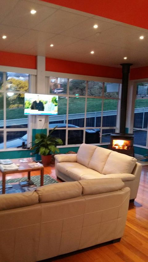 Waterfront Lodge Motel - New Castle Holiday 33