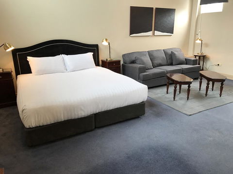 The Macquarie Hobart - New Castle Holiday 6
