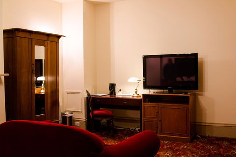 The Macquarie Hobart - New Castle Holiday 44