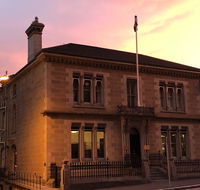 Macquarie Manor Hotel - New Castle Holiday