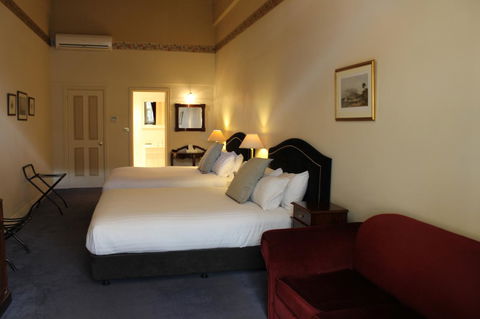 The Macquarie Hobart - New Castle Holiday 34