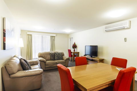 The Old Woolstore Apartment Hotel - New Castle Holiday 17
