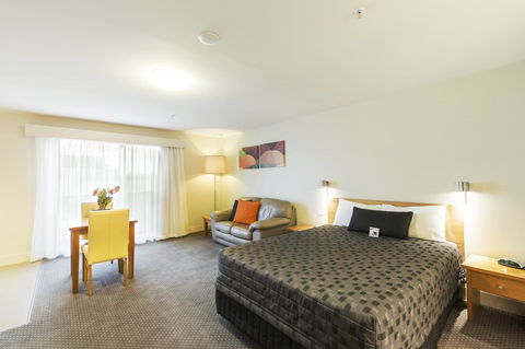 The Old Woolstore Apartment Hotel - New Castle Holiday 22