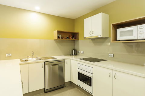 The Old Woolstore Apartment Hotel - New Castle Holiday 16