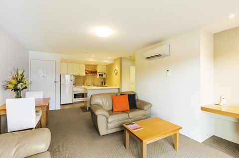 The Old Woolstore Apartment Hotel - New Castle Holiday 12