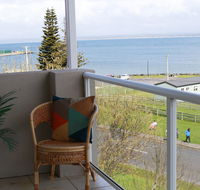 Church Street Villas - New Castle Holiday