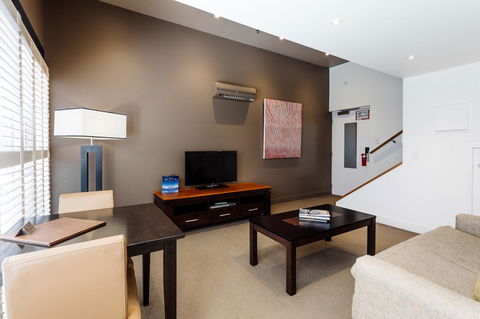 The Henry Jones Art Hotel - New Castle Holiday 39