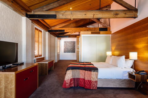 The Henry Jones Art Hotel - New Castle Holiday 25