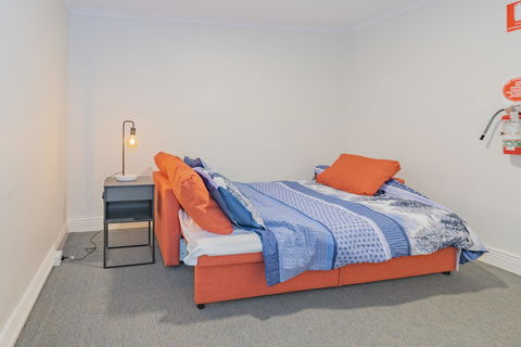 4 Bedroom House - Hobart CBD - Free Parking - Free WIFI - New Castle Holiday 18