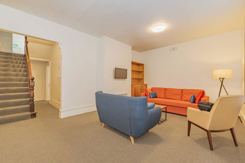 4 Bedroom House - Hobart CBD - Free Parking - Free WIFI - New Castle Holiday 6