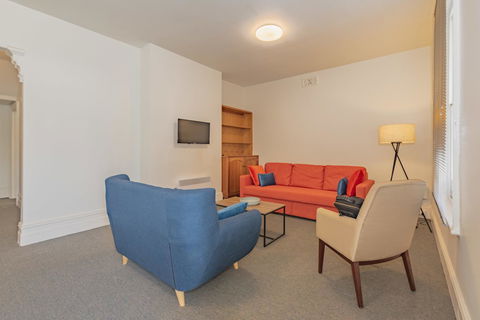 4 Bedroom House - Hobart CBD - Free Parking - Free WIFI - New Castle Holiday 22
