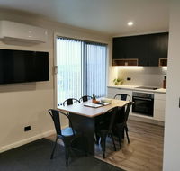 Youngtown Executive Apartments - New Castle Holiday