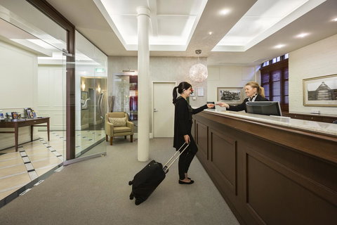 Launceston Central Apartment Hotel Official - New Castle Holiday 21