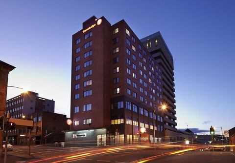Travelodge Hotel Hobart - New Castle Holiday 24