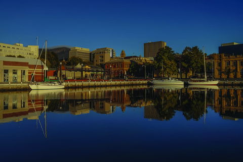 Travelodge Hotel Hobart - New Castle Holiday 22