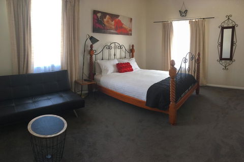 Apartment 5ive - New Castle Holiday 7