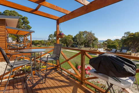 Harrison Grove - New Castle Holiday 17