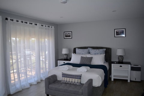 Harrison Grove - New Castle Holiday 27