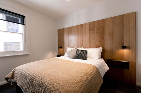 105 Mac Unique Apartments - New Castle Holiday 9